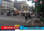 Pengaturan Lalu Lintas di TL Pecenongan, Patko 1013 Pastikan Mobilitas Pagi Berjalan Tertib