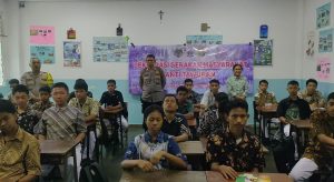 Sosialisasi Unit Binmas Polsek Senen Dan Deklarasi Anti Tawuran Di SMK Sint Yoseph Jakarta