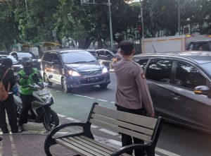 Pengaturan Lalu Lintas Pagi Hari Di Jl. Lapangan Banteng Utara Sawah Besar