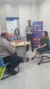 Cooling System Bhabinkamtibmas Kampung Bali Patroli Dialogis Dan Kunjungi Bank Artha Graha