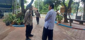 Kanit Binmas Berikan Imbauan Humanis Kepada Kepala Sekolah SMP 280 Jakarta Anti Terhadap Tawuran