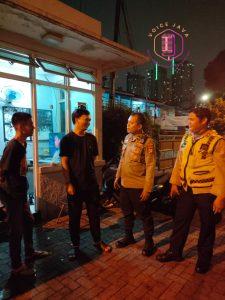 Patroli Dini Hari 1051 Polsektro Tanah Abang Dan Sambangi Petugas Keamanan Bawaslu Kota Adm Jakarta Pusat