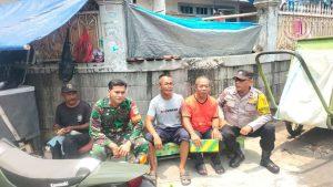 Sinergitas TNI-Polri, Bhabinkamtibmas Dan Babinsa Johar Baru Patroli Kewilayahan Pastikan Tahapan Pilkada Aman dan Damai.
