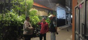 Bhabinkamtibmas Petamburan Patroli Dialogis Dan Sambangi Poskamling RT 03/01