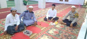 Sampaikan Pilkada Damai Bhabinkamtibmas Kebon Melati Silahturahmi Dengan Pengurus Masjid Al Musyaffa