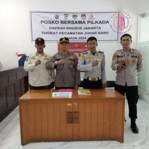 Polsek Johar Baru Perketat Pengamanan Gudang Logistik Pilkada di Posko Bersama Pilkada Kantor Kecamatan Johar Baru