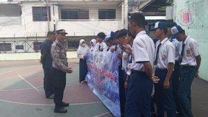 Polsek Metro Gambir Gelar Penyuluhan dan Deklarasi Anti Tawuran di SMP PGRI 32 Jakarta Pusat