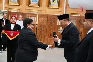 Lantik Pansel DPRP, Wamendagri Ribka Tekankan Komitmen terhadap Hak OAP dalam Politik dan Pemerintahan