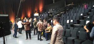Kanit Samapta Polsektro Tanah Abang Pimpin Pengamanan Debat Paslon Pilbup – Wabup Kab. Kepulauan Taliabu Di Kompas TV