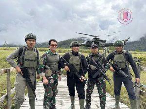 Waasops Kasad Bidang Siapops Brigjen TNI Agus Widodo Berikan Motivasi dan Penekanan Disiplin Tempur kepada Satgas Yonif 432 Kostrad