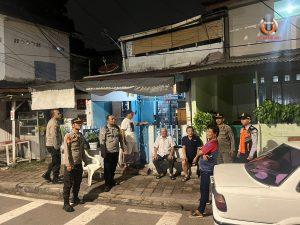 Menuju Pilkada Yang Aman dan nyaman, Tiga Pilar Giat patroli malam Bersama Polsek Senen Ciptakan Rasa Aman