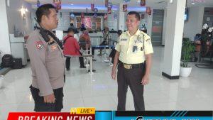 Sambang Dialogis Bhabinkamtibmas Kelurahan Gunung Sahari Selatan Dengan Keamanan Bank BRI