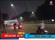Kapolsubsektor Pasar Baru Pimpin Patroli Mobile Blue Light Jelang Subuh, Cegah Tawuran dan Kejahatan Jalanan