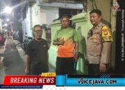 Bhabinkamtibmas Kebon Sirih Sambangi Satkamling RW 08, Ajak Warga Tingkatkan Kewaspadaan dan Cegah Tawuran